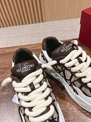 Okify Valentino One Stud XL Low Top Sneakers in light brown EU35-44 - 6