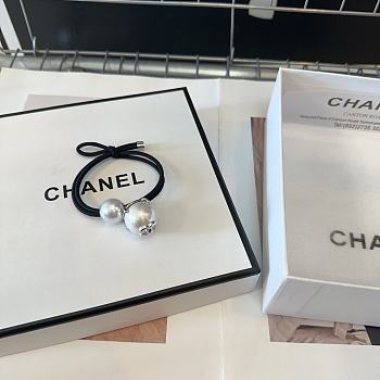 Okify Chanel Pearl Hairtie 19261