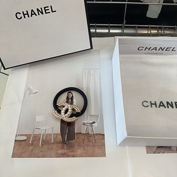 Okify Chanel Pearl Hairtie 19265