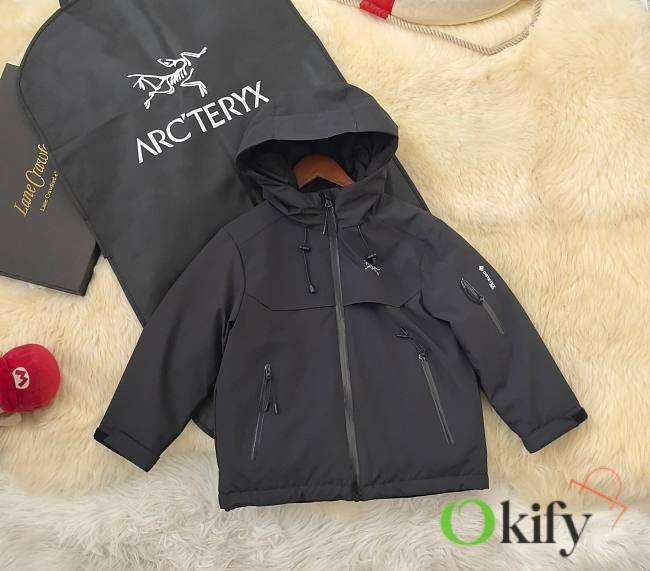 Okify Arc'teryx Black Down Jacket for kids 120-M - 1