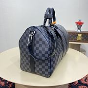 Okify Louis Vuitton Keepall Bandouliere Damier Azur Bag in black N41418 45x20x26cm - 3