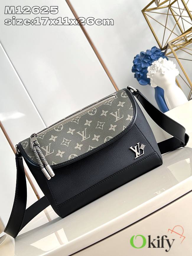 Okify Louis Vuitton Pulse Messenger Bag With Textured Leather and Monogram Canvas 17x11x26cm M12625 - 1