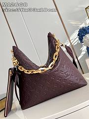 Okify Louis Vuitton Coussin Hobo MM Bag in Chocolate M12072 38 x 33 x 10 cm - 4