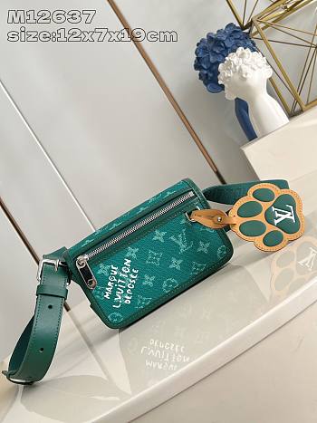 Okify Louis Vuitton Bosphore Wearable Bag In Green M12637 12 x 7 x 19 cm 