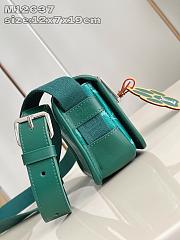 Okify Louis Vuitton Bosphore Wearable Bag In Green M12637 12 x 7 x 19 cm  - 3