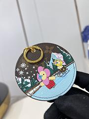 Okify Louis Vuitton Illustre Ice Skate Keychains and Bag Accessories M82633 - 4