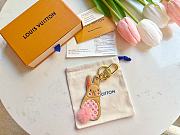 Okify Louis Vuitton Bunny Keyring  - 2