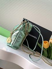 Okify Chanel 22 Mini Bag With Green Metallic Calfskin 19x20x6cm - 3