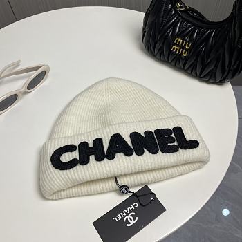 Okify Chanel White Beanie Hat 19448