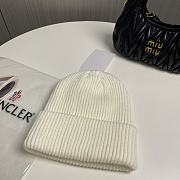 Okify Moncler White Beanie Hat 19454 - 3