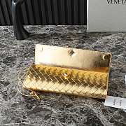 Okify Botega Veneta Andiamo Clutch Metallic Bag In Gold 31x13x3cm - 2