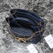 Okify Bottega Veneta Small Andiamo Chain Bag In Dark Blue 25x22x10.5cm  - 5