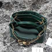 Okify Bottega Veneta Small Andiamo Chain Bag In Emerald Green 25x22x10.5cm  - 2