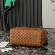 Okify Bottega Veneta Small Andiamo Chain Bag In Brown Caramel 25x22x10.5cm  - 4