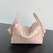 Okify Bottega Veneta Top Handle Loop Bag In Cameo Pink 30200 kr 19x12x9cm  - 1