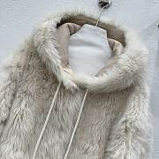 Okify Loewe Tuscan White Fur Coat SML - 4