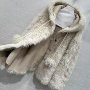 Okify Loewe Tuscan White Fur Coat SML - 2