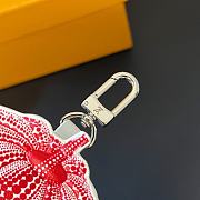 Okify Louis Vuitton Yayoi Kusama Red Pumpkin Key Chain 11x8x2cm  - 3