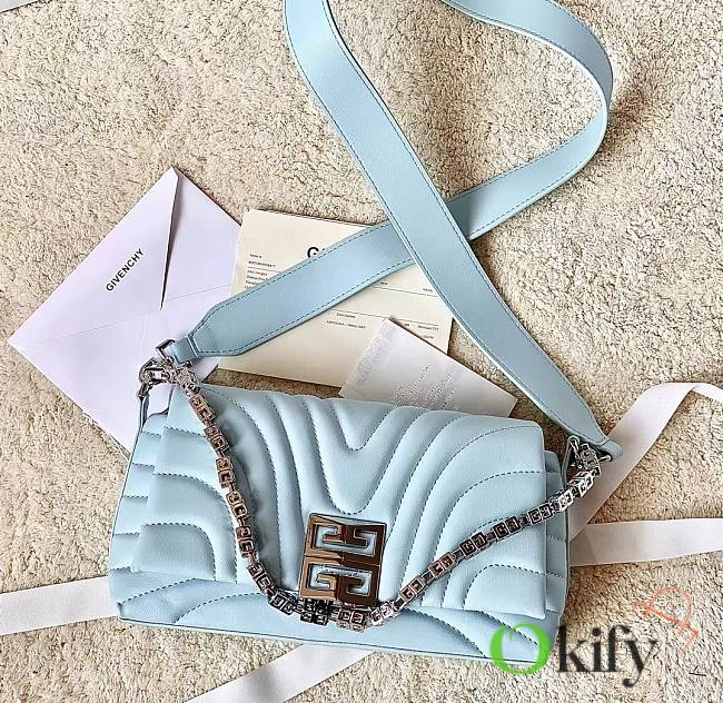 Okify Givenchy Small 4G Soft Bag in blue quilted leather with chain 25x15x6cm - 1