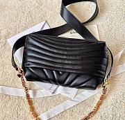 Okify Givenchy Small 4G Soft Bag in black quilted leather with chain 25x15x6cm - 2