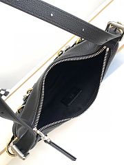 Okify Givenchy Small Black Voyou Chain bag 24x18x3.5cm 19700 - 3