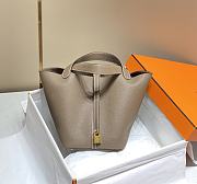 Okify Hermes Picotin Lock 22 In Beige 22x21x17cm  - 1