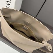 Okify Loewe Mini Flamenco Clutch In Beige Nappa Calfskin 23x18x9cm - 5