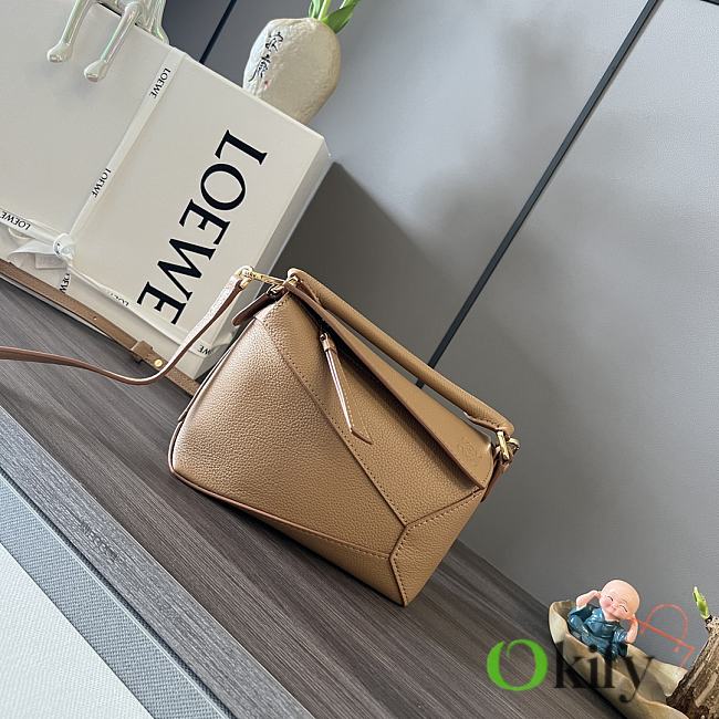 Okify Loewe Puzzle Edge Bag In Beige 18x12.5x8cm - 1