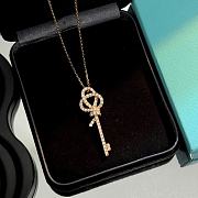 Okify Tiffany&Co Gold Knot Necklace 19838 - 4