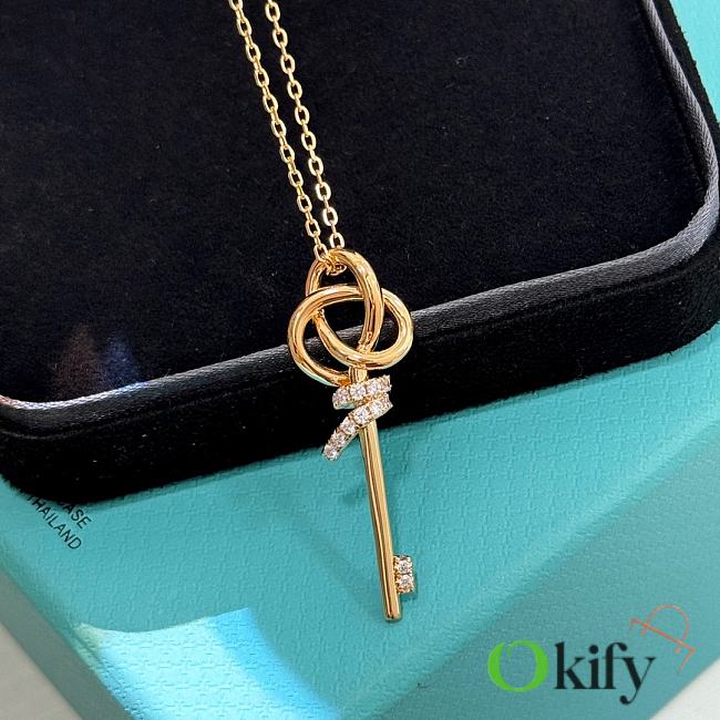 Okify Tiffany&Co Gold Knot Necklace 19840 - 1