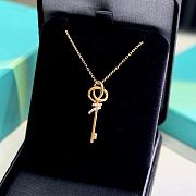 Okify Tiffany&Co Gold Knot Necklace 19840 - 4