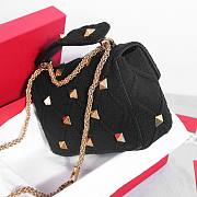 Okify Valentino Garavani Roman Stud Bag In Black 25x7x15cm 19851 - 3