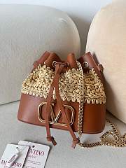 Okify Valentino Garavani Mini Raffia Bucket Bag 20x17x8.5cm - 1