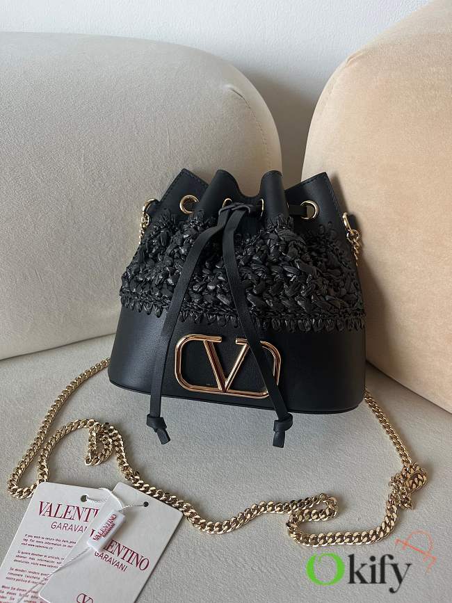 Okify Valentino Garavani Mini Raffia Bucket Bag In Black 20x17x8.5cm - 1