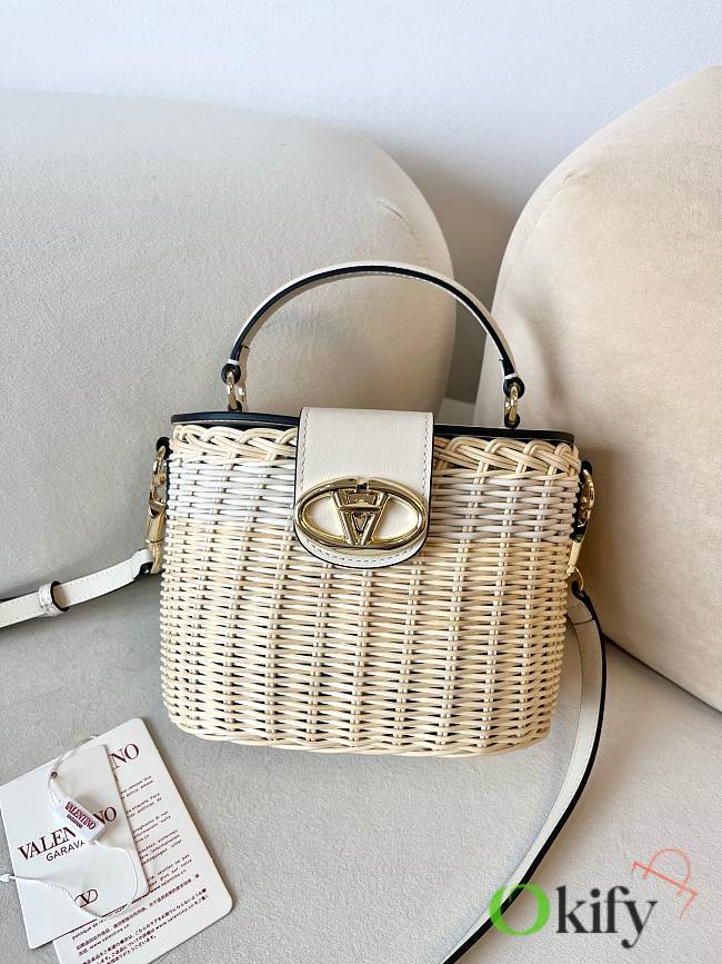 Okify Valentino Garavani VLogo Signature Wicker Vanity Bag In White 19x13.5x13cm  - 1