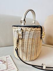 Okify Valentino Garavani VLogo Signature Wicker Vanity Bag In White 19x13.5x13cm  - 2