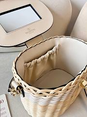 Okify Valentino Garavani VLogo Signature Wicker Vanity Bag In White 19x13.5x13cm  - 5