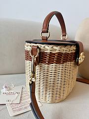 Okify Valentino Garavani VLogo Signature Wicker Vanity Bag In Brown 19x13.5x13cm  - 3