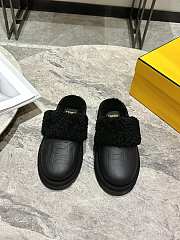 Okify Fendi Black Fur Slippers EU35-41 19974 - 1