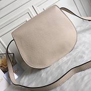 Okify Chloe Large Marcie Saddle Bag In White 24x20x10cm  - 4