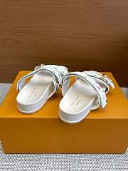 Okify Louis Vuitton Bom Dia Flat Comfort Mule Sandals In White EU35-46  - 3