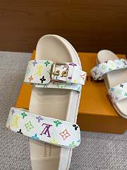 Okify Louis Vuitton Bom Dia Flat Comfort Mule Sandals In White EU35-46  - 4