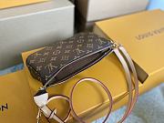 Okify Louis Vuitton Pochette Bag M40712 23.5 x 13.5 x 4 cm - 3