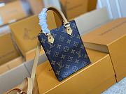 Okify Louis Vuitton Petit Sac Plat Monogram Bag M81295 14x17x5cm - 2