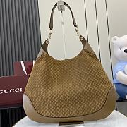 Okify Gucci B Medium Shoulder Bag In Light Brown Suede Embossed And Leather 49x46x4cm  - 1