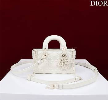 Okify Dior Mini D-Joy Diamond Bag In White 16.5x6x10cm