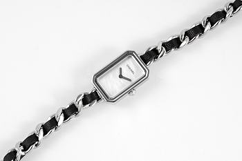 Okify Channel Premiere Watch In White