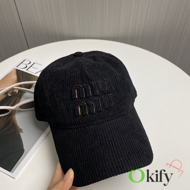 Okify MiuMiu Black Cap  - 1