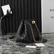 Okify Bottega Veneta Small Parachute Shoulder Bag In Black 21x17x16.5cm - 5