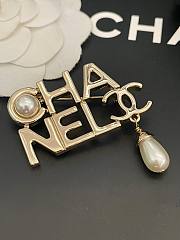 Okify Channel Brooch With Pearl  - 4